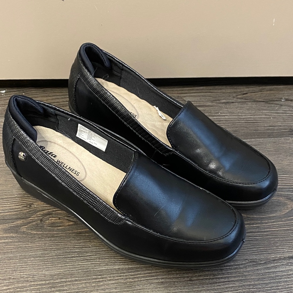 Bata confit wellness black loafers